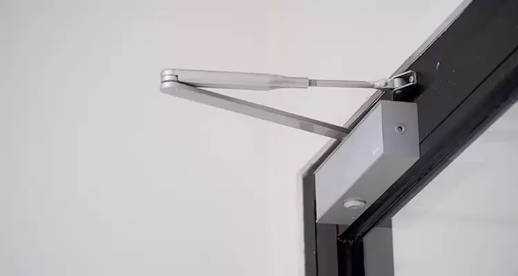 Screen Door Closer Installation in Deerfield Beach, FL