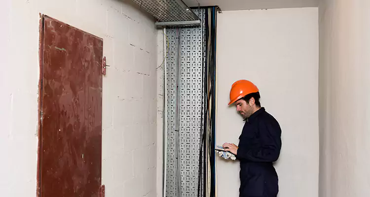 Metal Door Jamb Repair in Deerfield Beach, FL