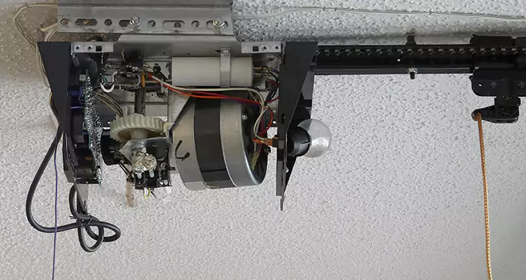 Garage Door Motor Replacement in Deerfield Beach, FL