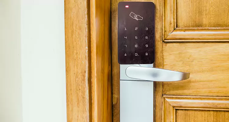 Keyless Hotel Door Locks Repair in Deerfield Beach, FL