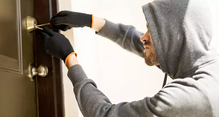 Emergency Motel Lock Repairs—Available 24/7 in Deerfield Beach, FL