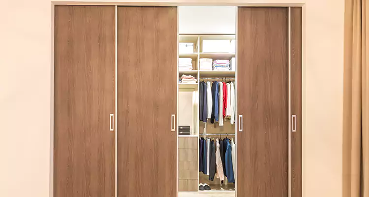 Sliding Closet Wardrobe Repairs in Deerfield Beach, FL
