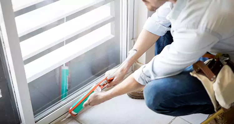 Dap Window Caulk Repair in Deerfield Beach, FL